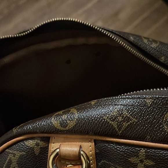 Louis Vuitton Montorgueil - Louis Vuitton Handbag - Womens Purse - Accessories - Picture 4 of 12